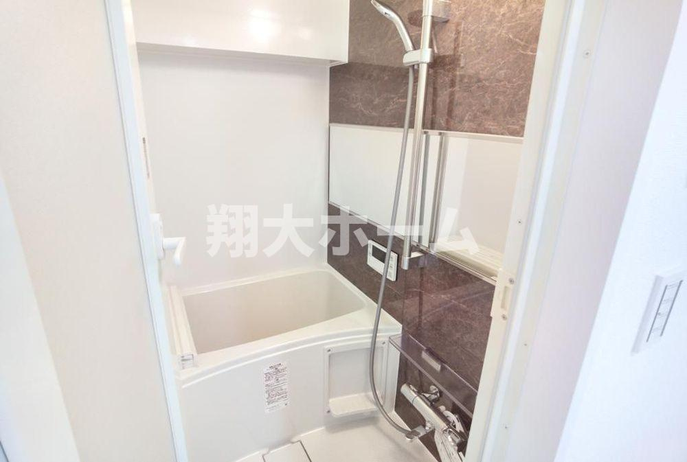 西片住宅の浴室