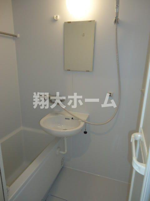 二光ビルの浴室