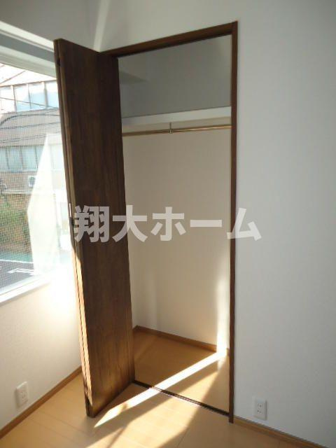 二光ビルの収納