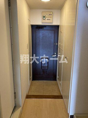 ブルックス東日暮里の玄関