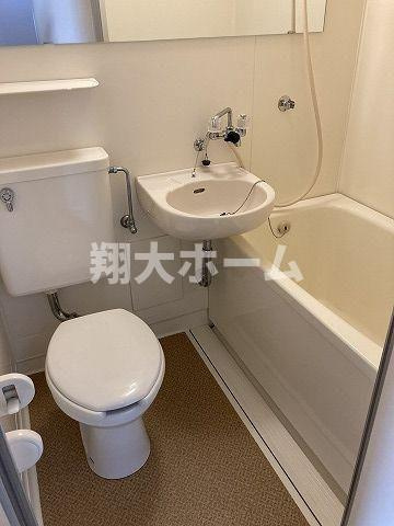 ブルックス東日暮里の浴室