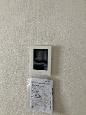 【セキュリティ】 | 向原1丁目戸建 | 防犯対策に有効なカメラ付きインターホン！突然の来客にもバッチリ対応できちゃいます☆