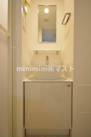 エスリードレジデンス大阪福島の洗面所