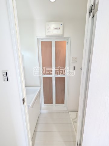 The House minowaの洗面所