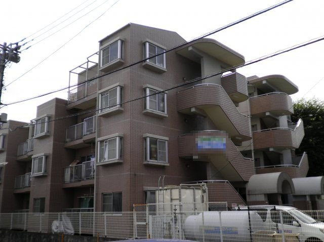ベルトピア立川Ⅱの外観