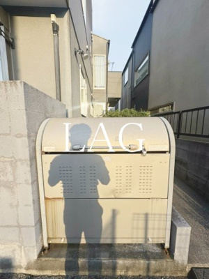 【その他共用部分】 | ピアモント | 共用ゴミ置き場です。