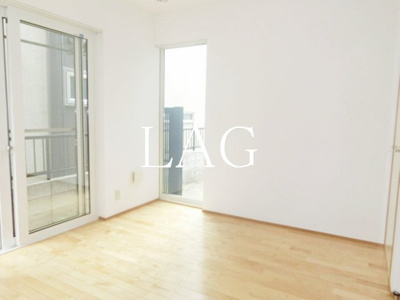 【居間・リビング】 | ピアモント | 洋室のお部屋です。