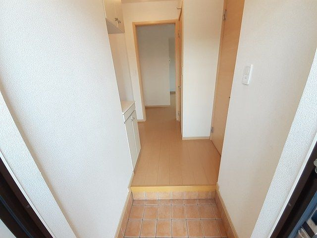 レジデンス武庫川の玄関