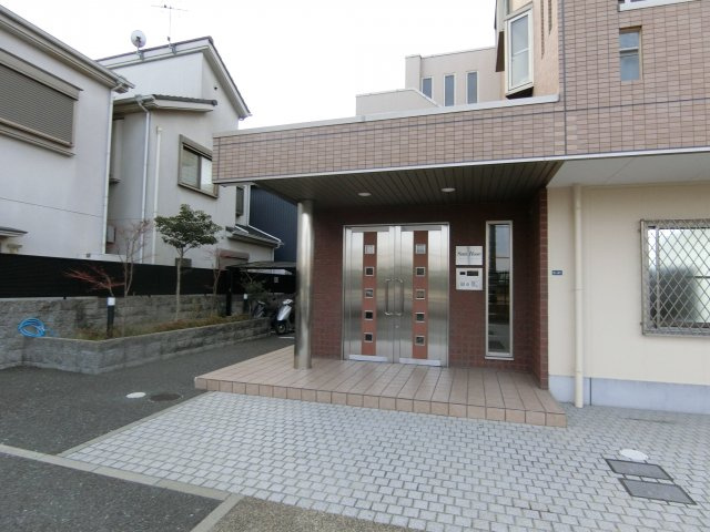 【エントランス】 | サンローゼ