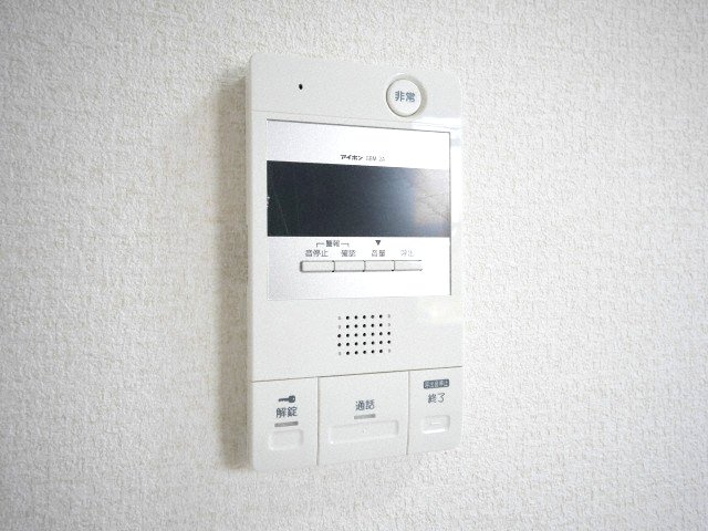 サンプラザ京橋のセキュリティ|イメージとして同建物の他号室を表示しています（間取り図が正）