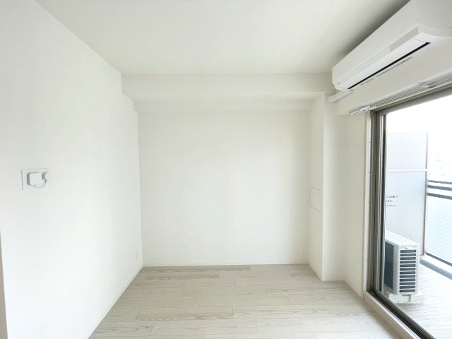 エスリードレジデンス大阪本町の洋室
