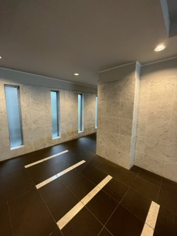 【ロビー】