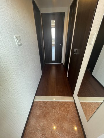プレジオ今福鶴見の玄関