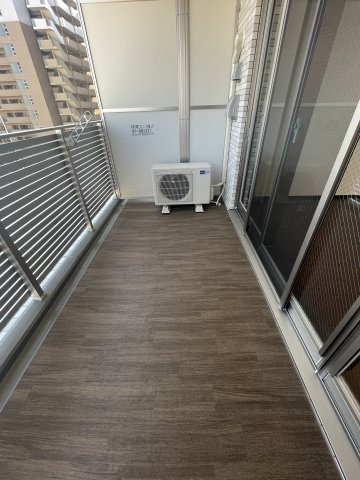 プレジオ今福鶴見のバルコニー