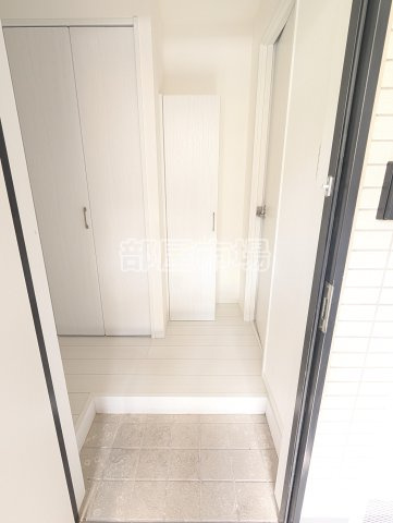The House minowaの玄関