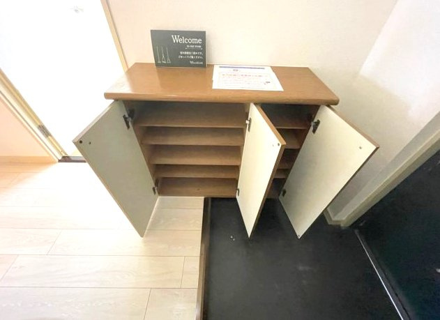 シャトー・レイクルイーズの収納|イメージとして同建物他部屋を表示しています