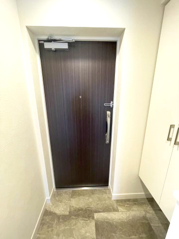 スプランディッド堀江の玄関