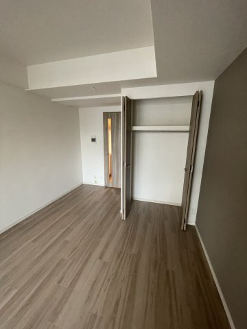 スプランディッド堀江の洋室
