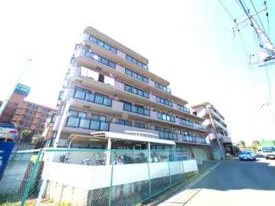 【外観】 | 横濱モンテローザ | シンプルで落ち着いたデザインの外観です