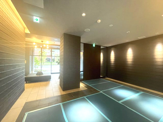 RJRプレシア南堀江のロビー