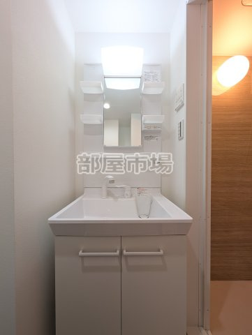 The House minowaの洗面所