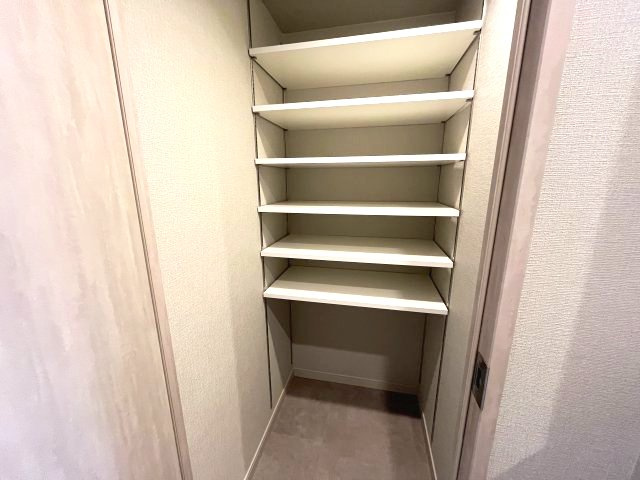 スプランディット福島WESTの収納