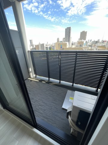 S-RESIDENCE難波大国町Deuxのバルコニー