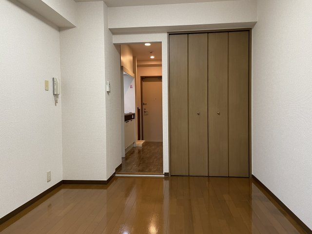 リバーサイドハイツ湘南の居間・リビング|同タイプ：他号室写真となります