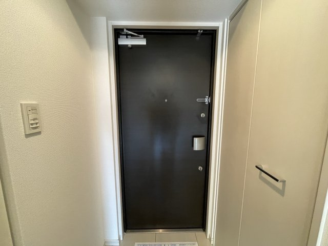 Fortuney北堀江(旧:Dimus北堀江）の玄関