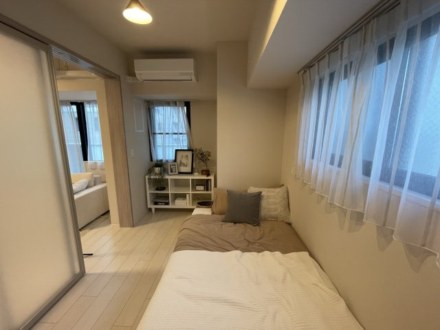 プレディアコート本町の洋室