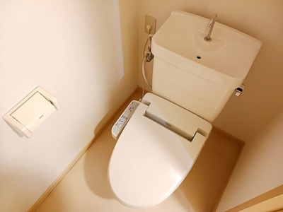 【トイレ】 | ハイツランビニオン | 温水洗浄便座