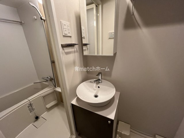 エスリードレジデンス　ザ・グラン大阪福島クラス　仲介手数料無料の独立洗面台