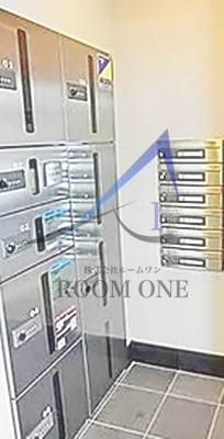 ソルフィエスタ新御徒町のその他共用部分|宅配ボックスです。