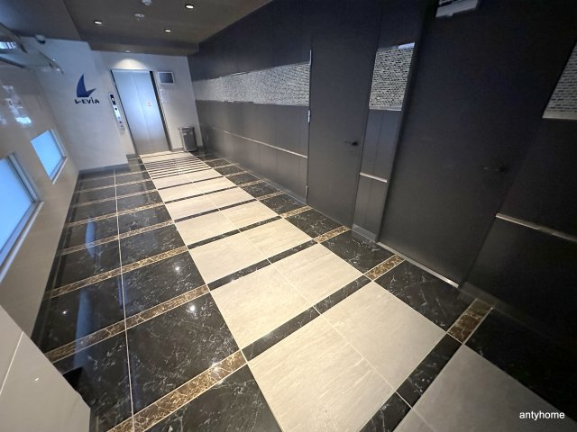 アクアプレイス北浜　仲介手数料無料のロビー