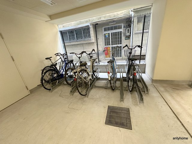 アクアプレイス北浜　仲介手数料無料の駐車場