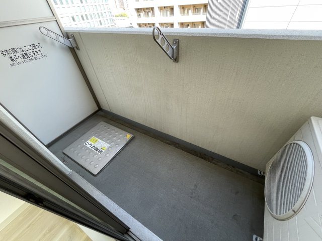 グランルージュ中之島南のバルコニー