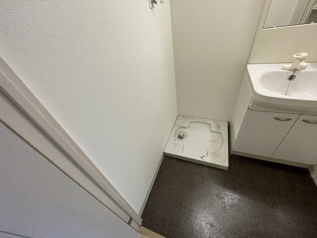 グランルージュ中之島南の設備|同建物反転タイプを表示しています