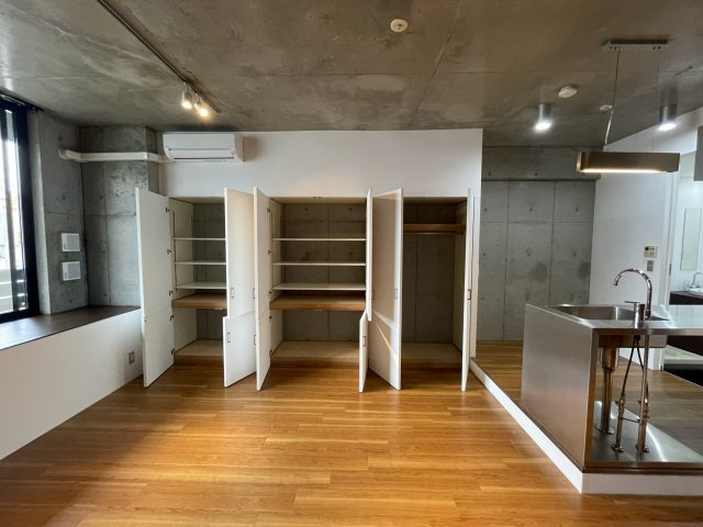 アーデンタワー南堀江の収納|イメージとして同マンション他部屋を表示しています