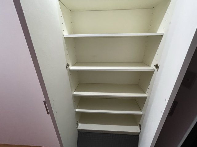 アーデンタワー南堀江の収納|イメージとして同マンション他部屋を表示しています