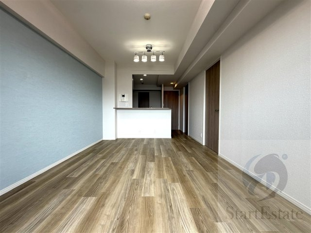 【居間・リビング】の画像