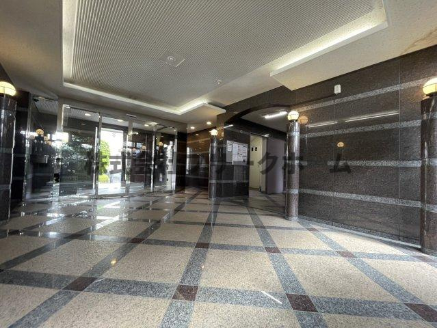 武蔵野市境１丁目の賃貸マンションのロビー