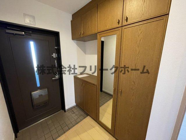 武蔵野市境１丁目の賃貸マンションの玄関
