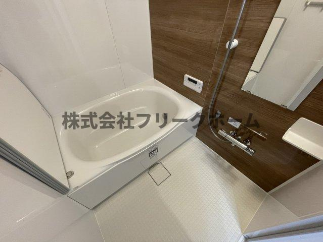 武蔵野市境１丁目の賃貸マンションの浴室