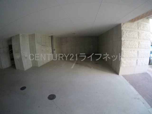 【駐車場】 | ラグゼ新大阪1