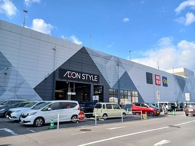 アット・イーズ　Ｂ　　 刈谷市近郊の賃貸はクラスホーム刈谷店の周辺|イオンモール東浦まで1400m