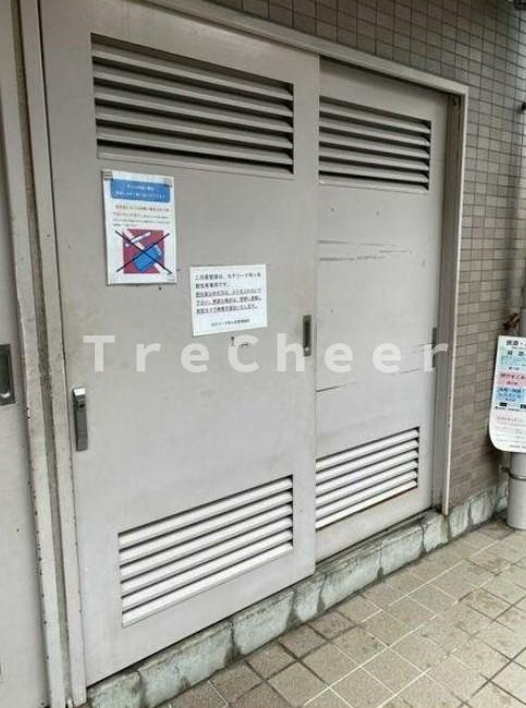 カテリーナ市ヶ谷のその他