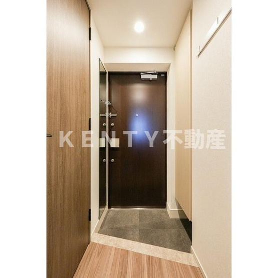 【玄関】 | スタイリオ蒲田ＷＥＳＴ | 収納もある玄関です