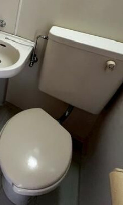 三和マンション３号館のトイレ
