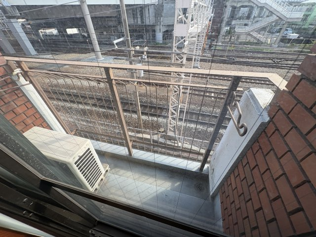 アバンダン西明石のバルコニー