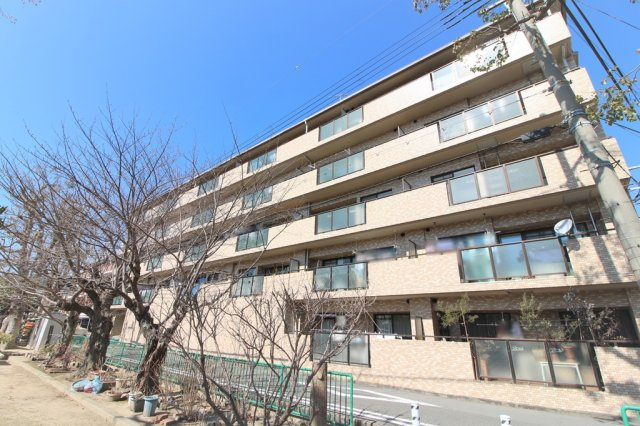 ライオンズマンション垂水の外観